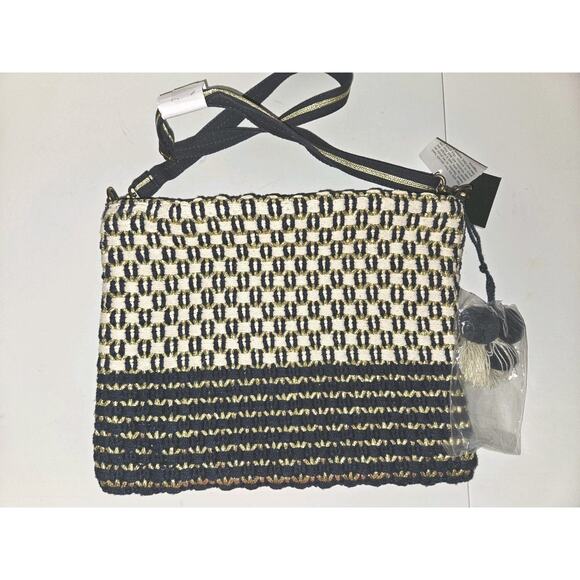 NWT America & Beyond Embroidered Navy/Cream/ Gold Crossbody Handbag 14x11 - Picture 2 of 12